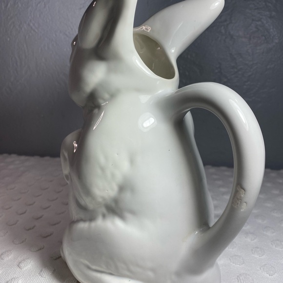 Marsh Industries White Bunny Rabbit Ceramic Pitcher the Tall Ears Version - Picture 6 of 13